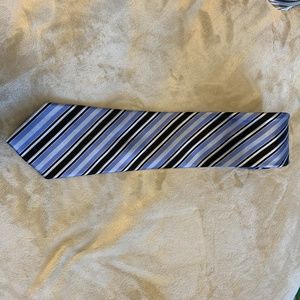 Jones New York 100% tie